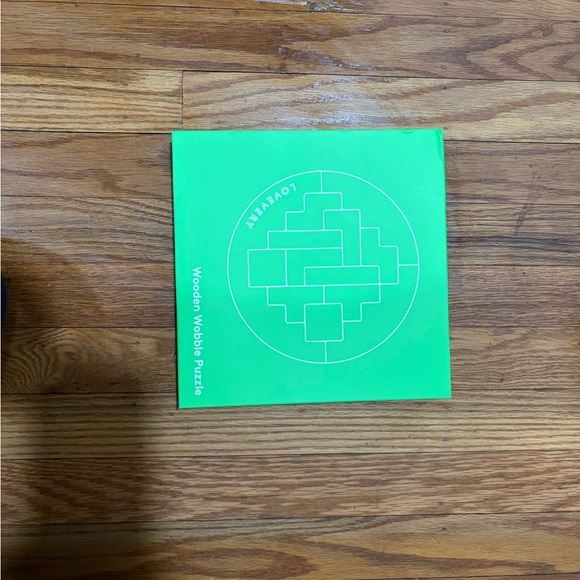 Lovevery Wooden Wobble Puzzle - New in Box - Picture 2 of 2